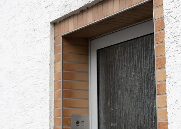 Charmante 1-zimmer-wohnung In Mit Kueche & Kostenlosen Parkplaetzen 科布倫茨